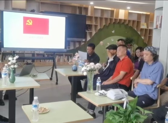 1.jpg