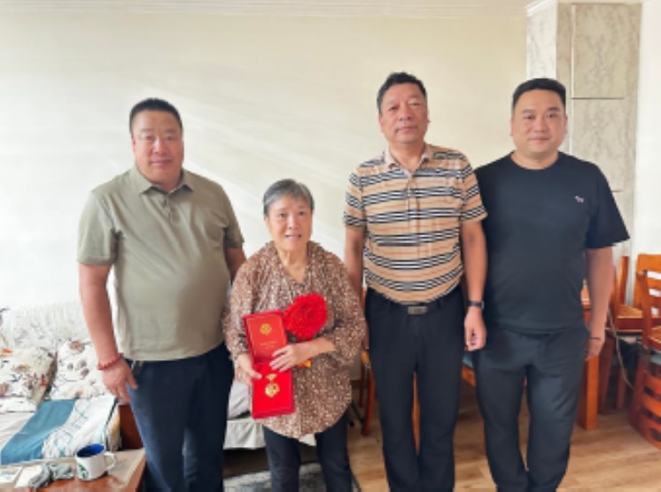 图片2.jpg